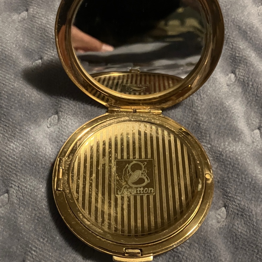 Assorted Coin Collection with Case - Picture 8 of 9